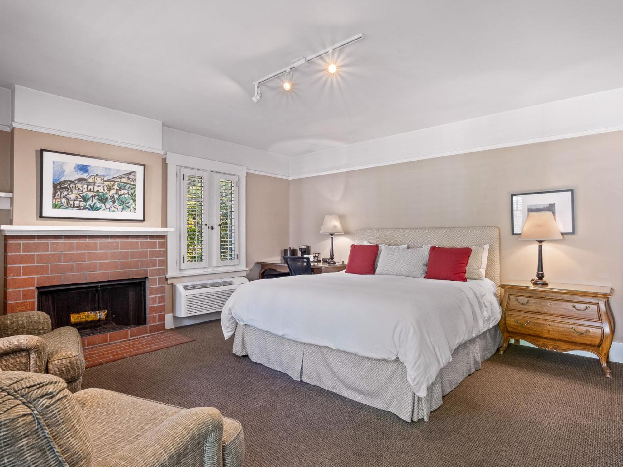 The Upham Hotel Santa Barbara Exterior photo