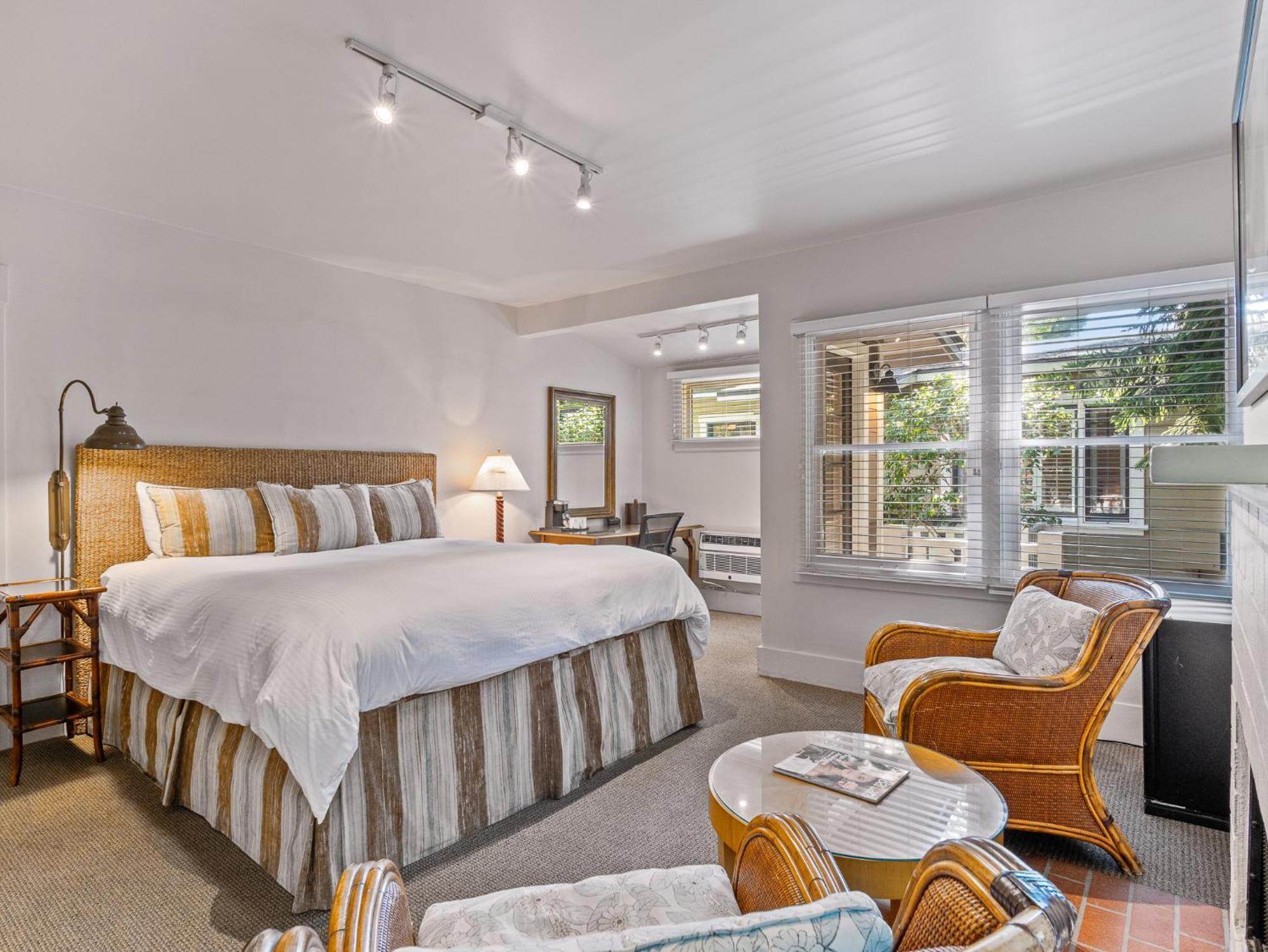 The Upham Hotel Santa Barbara Exterior photo